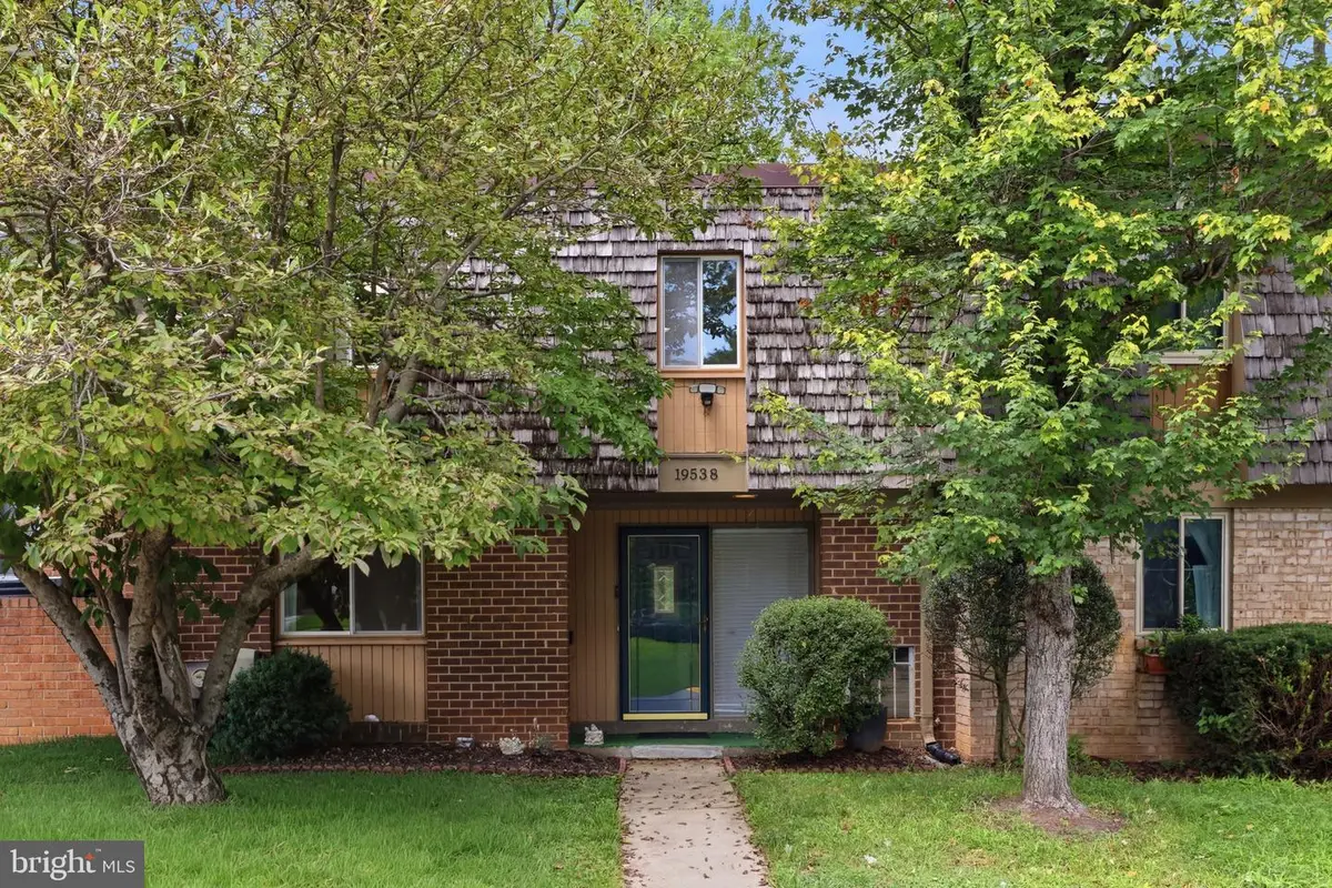 19538 Burlingame, Montgomery Village, MD 20886 - #1