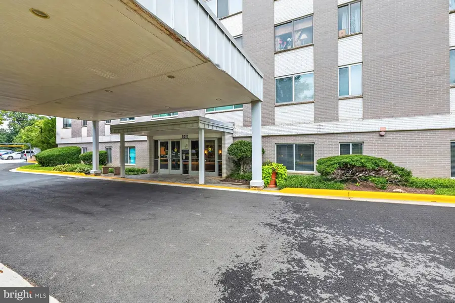 8315 N Brook Ln #2-1004, Bethesda, MD 20814 - #2