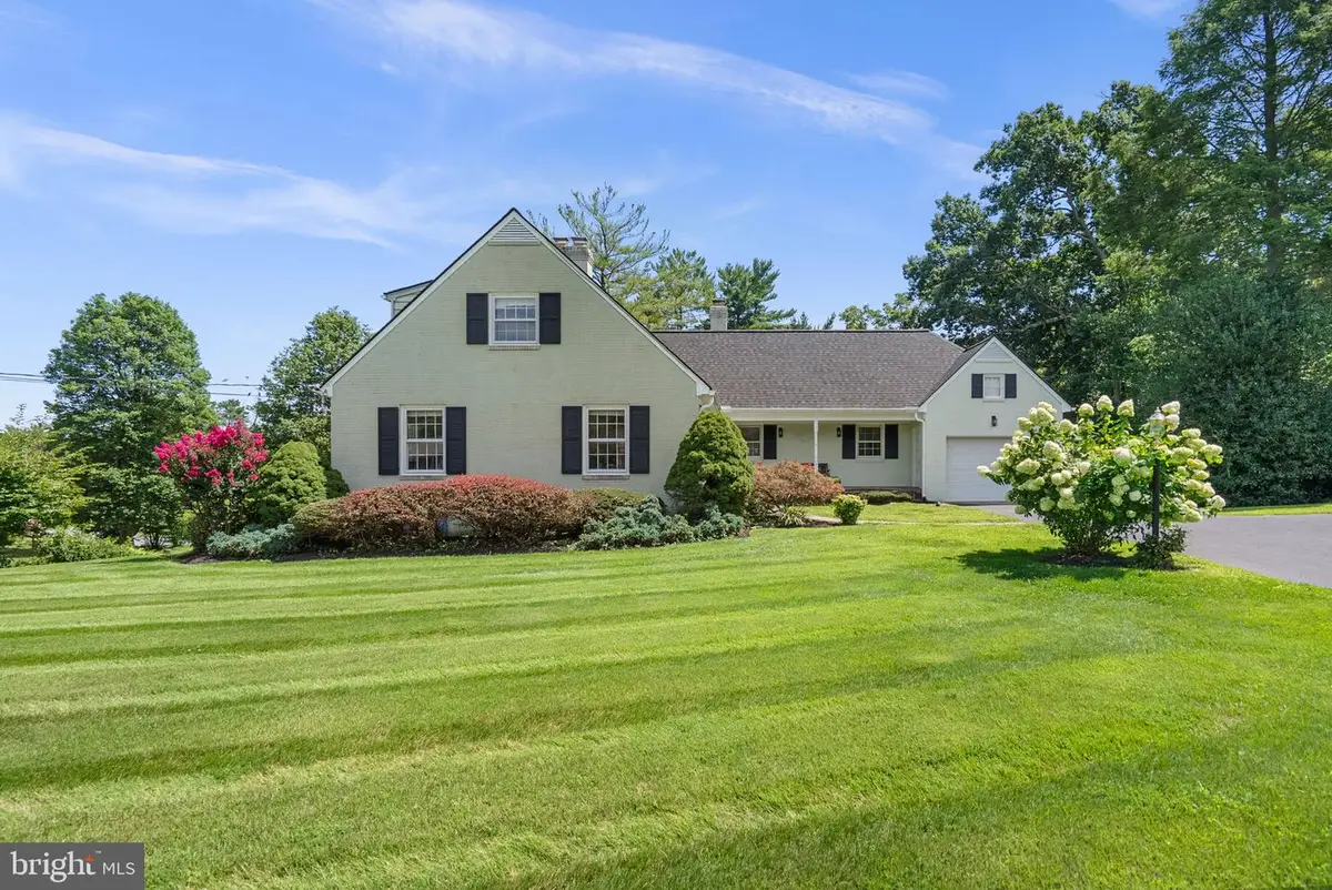 17609 Stoneridge Ct, Gaithersburg, MD 20878 - #1