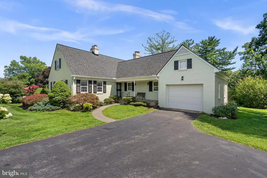 17609 Stoneridge Ct, Gaithersburg, MD 20878 - #2