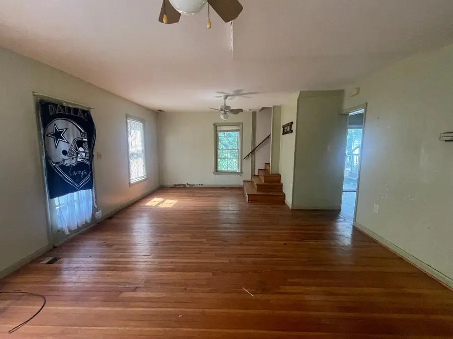 15121 Barnesville, Boyds, MD 20841 - #3
