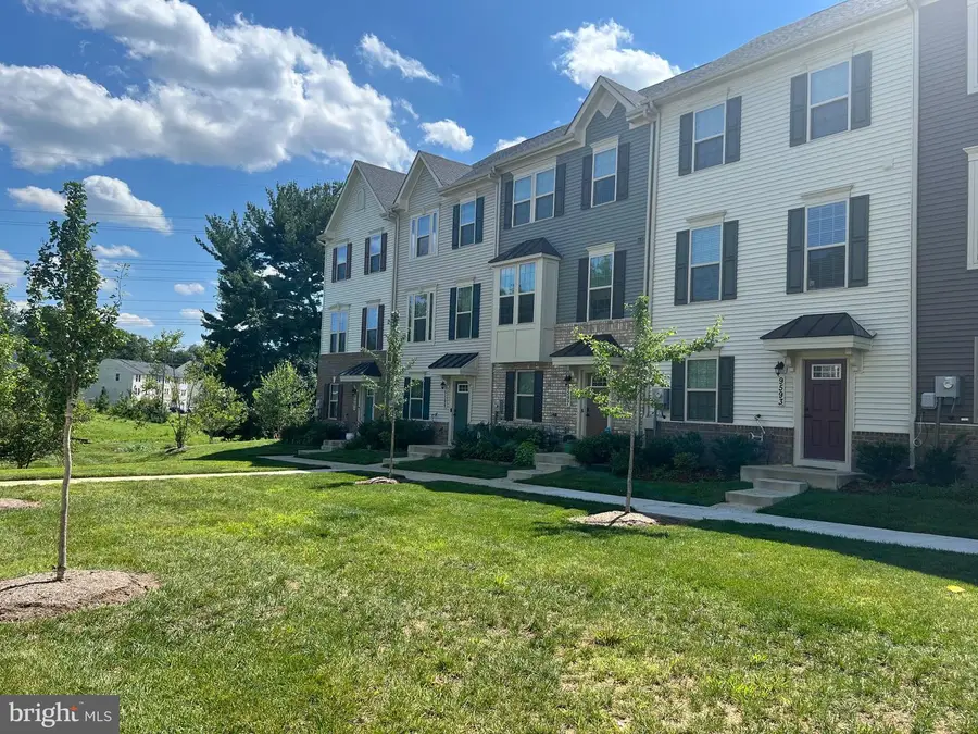 9599 Tall Oaks Rd, Montgomery Village, MD 20886 - #3