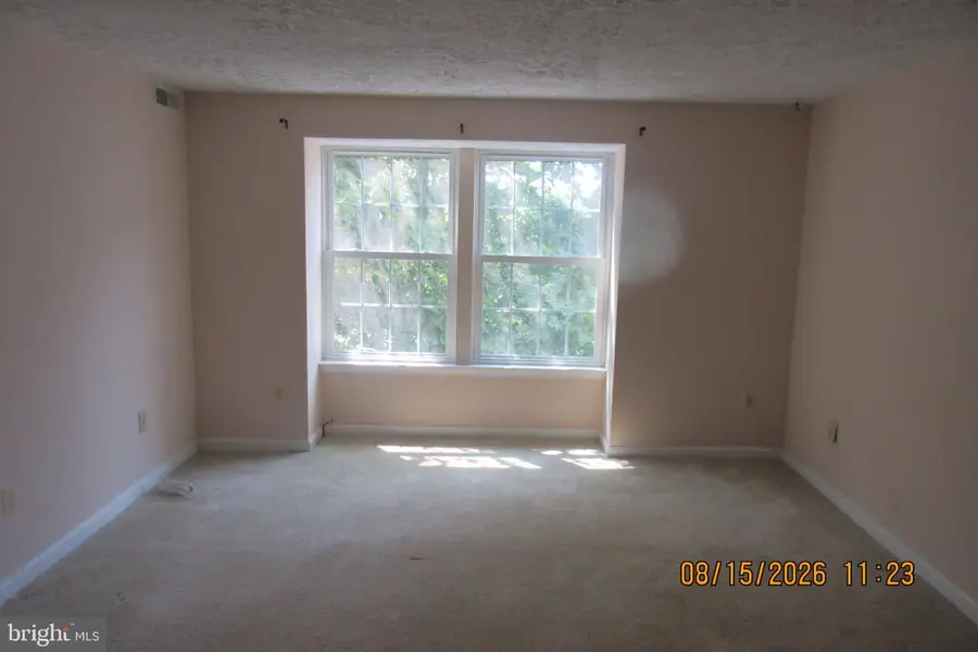 301 Palmspring Dr #7, Gaithersburg, MD 20878 - #3