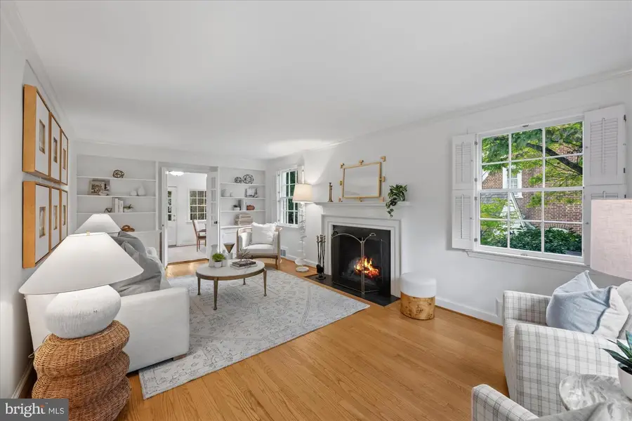 5106 Duvall Dr, Bethesda, MD 20816 - #3