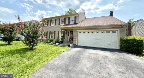 13624 Hartsbourne Dr, GERMANTOWN, MD 20874