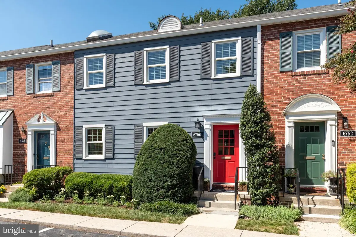 6750 Kenwood Forest Ln #26, Chevy Chase, MD 20815 - #1