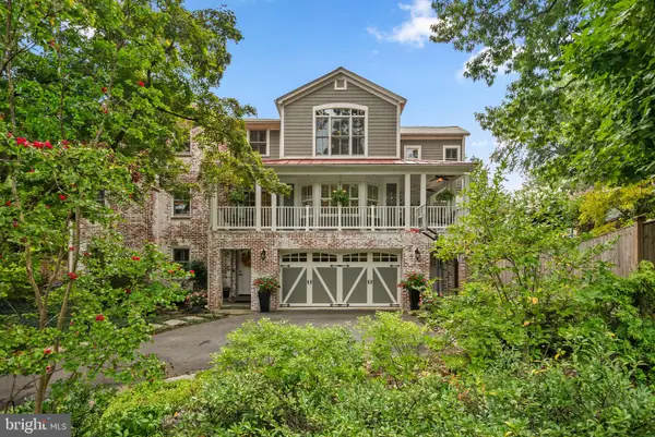 710 Woodside Pkwy, SILVER SPRING, MD 20910