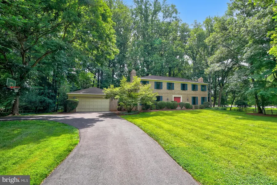 11701 Beekman Pl, Potomac, MD 20854 - #3