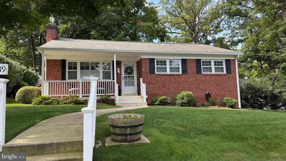 19 Eastmoor Dr, Silver Spring, MD 20901 - #1