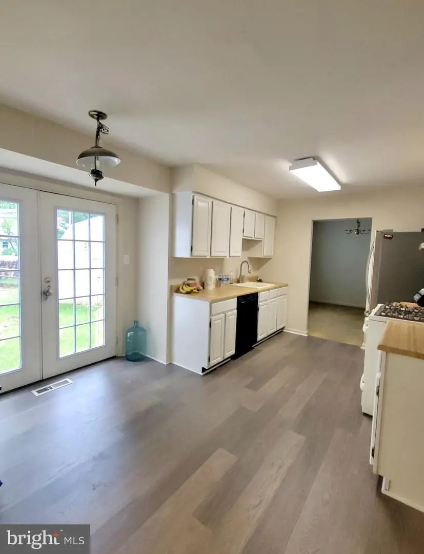 9130 Chesley Knoll Ct, Gaithersburg, MD 20879 - #2