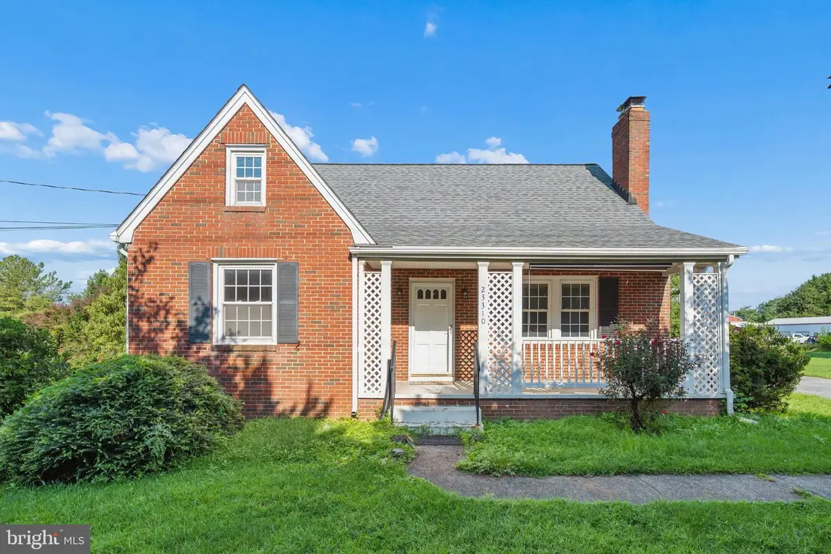 23310 Ridge Rd, Germantown, MD 20876 - #1