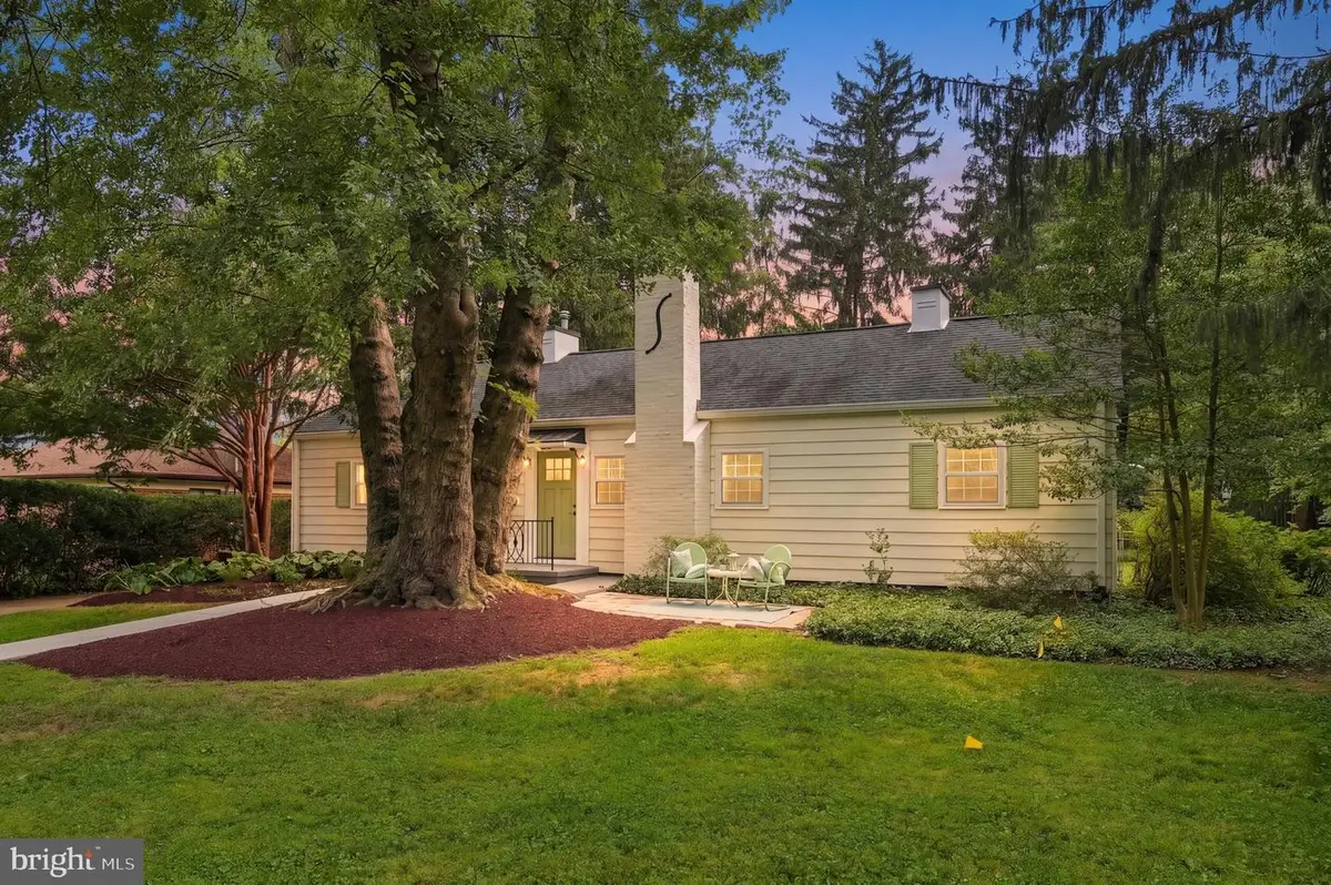 9129 Walden Rd, Silver Spring, MD 20901 - #1