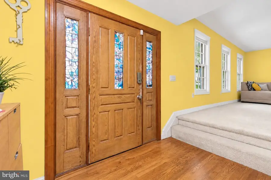 15136 Winesap Dr, North Potomac, MD 20878 - #3
