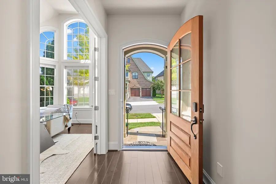 457 Salk Cir, Gaithersburg, MD 20878 - #2