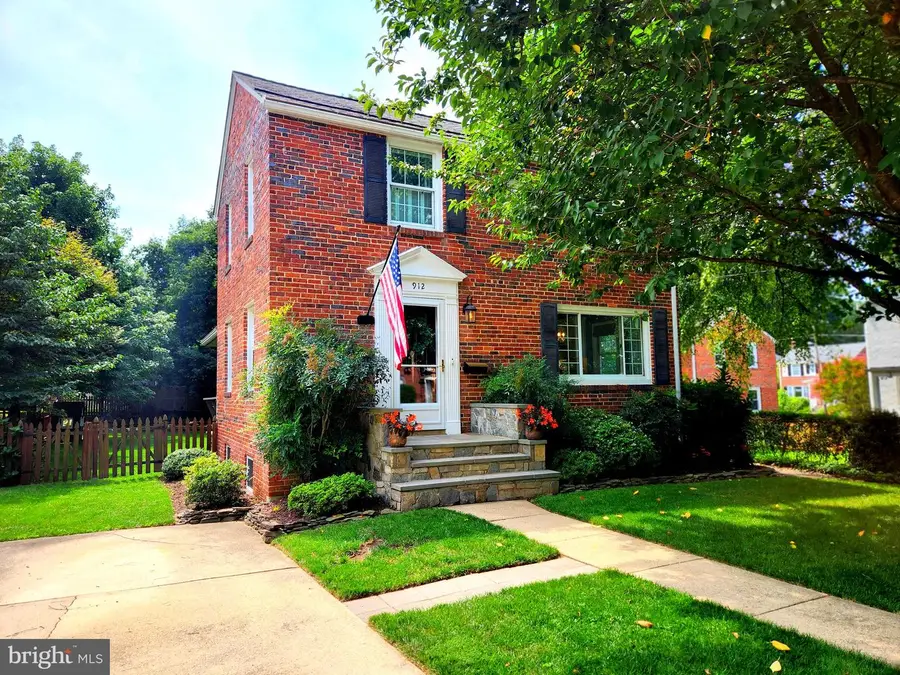912 Dennis Ave, Silver Spring, MD 20901 - #2