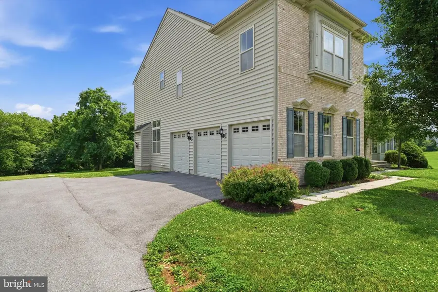 9010 Damascus Hills Ln, Damascus, MD 20872 - #2