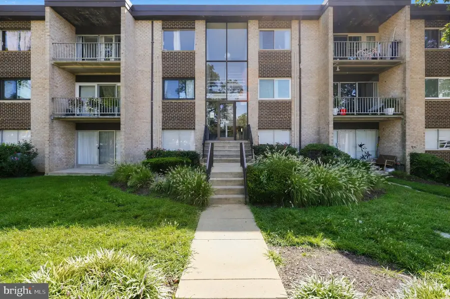 3722 Bel Pre Rd #3722-3, Silver Spring, MD 20906 - #3