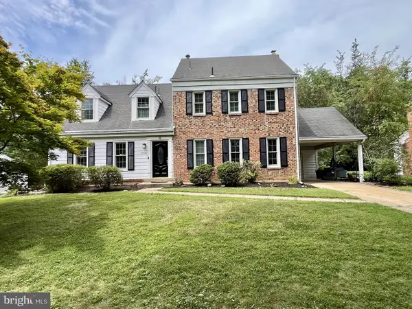13 Pitt Ct, ROCKVILLE, MD 20850