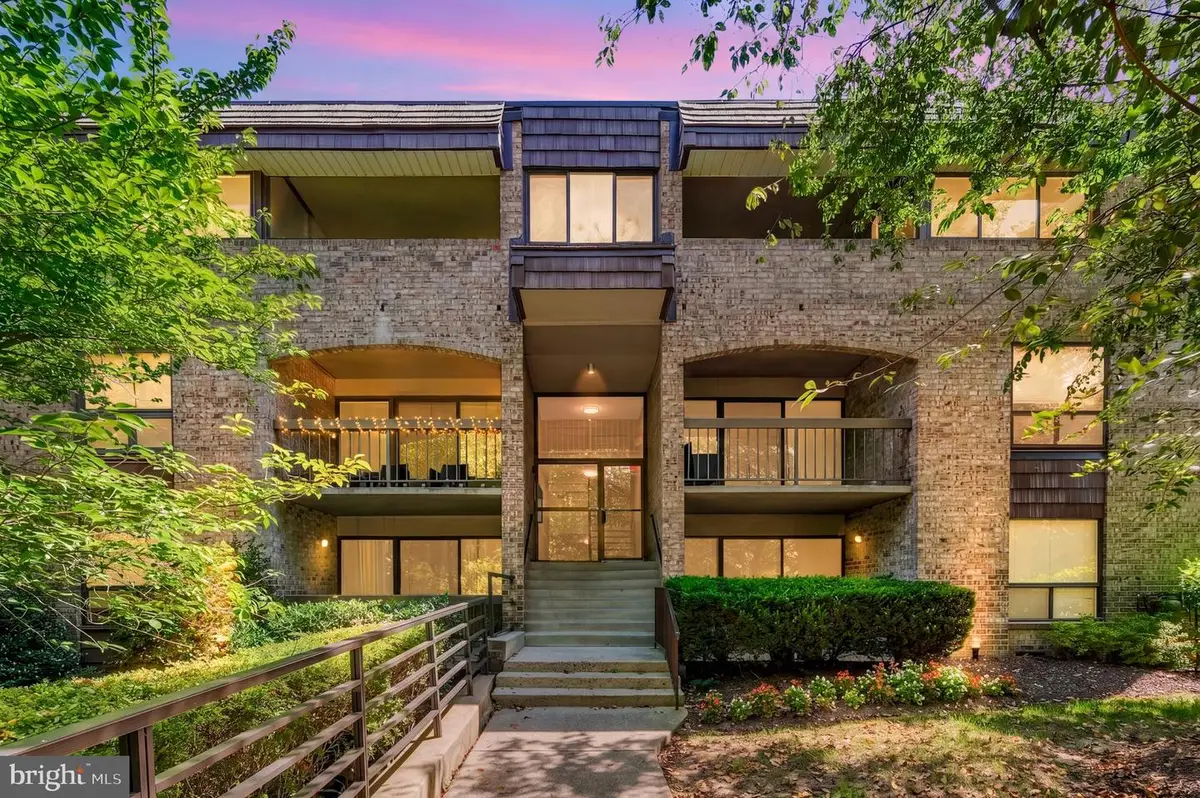 433 Christopher Ave #87, Gaithersburg, MD 20879 - #1