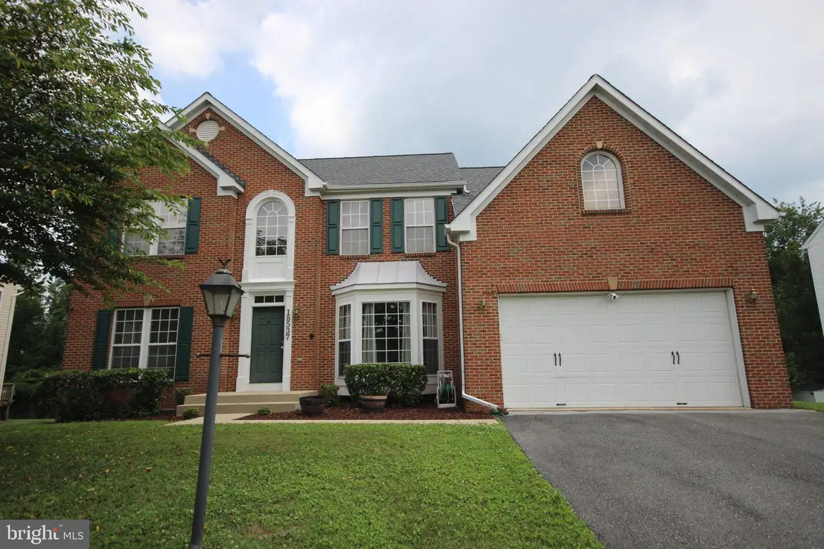 18537 Reliant Dr, Gaithersburg, MD 20879 - #1