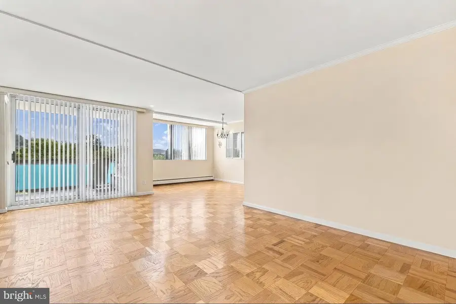 10401 Grosvenor Pl #420, Rockville, MD 20852 - #3