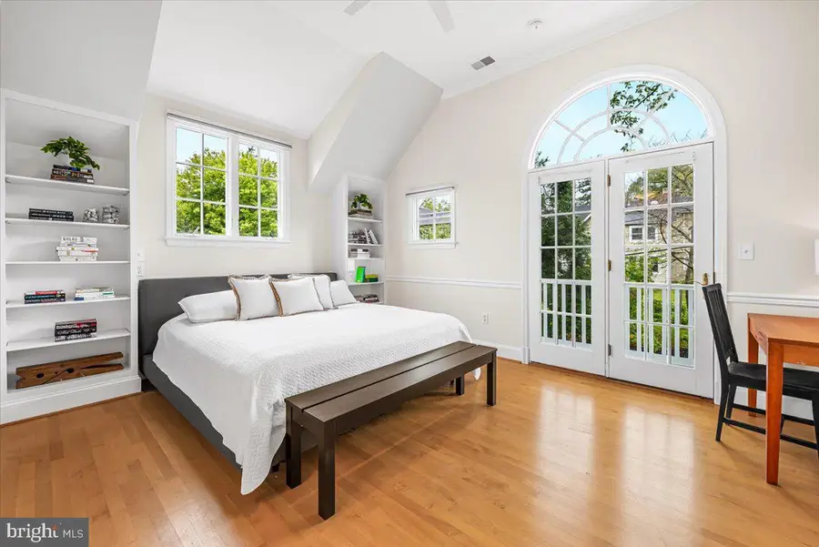 4613 Chevy Chase Blvd, Chevy Chase, MD 20815 - #2