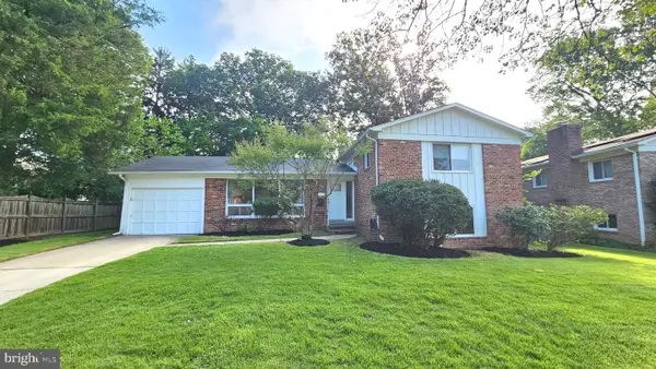9215 Bardon Rd, BETHESDA, MD 20814