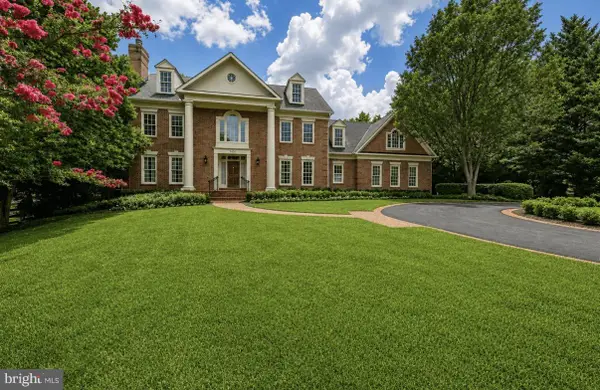 9400 Crimson Leaf Ter, POTOMAC, MD 20854