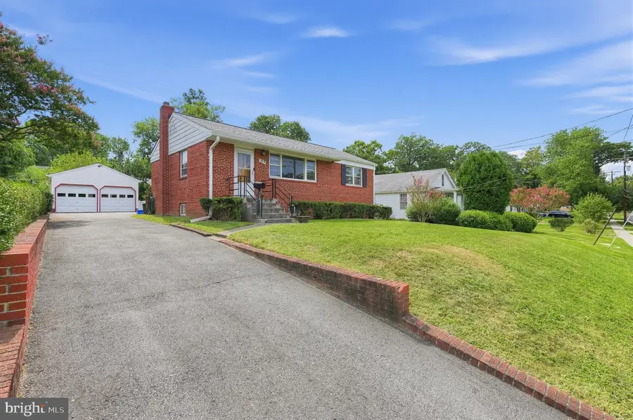 728 Dennis Ave, Silver Spring, MD 20901 - #2