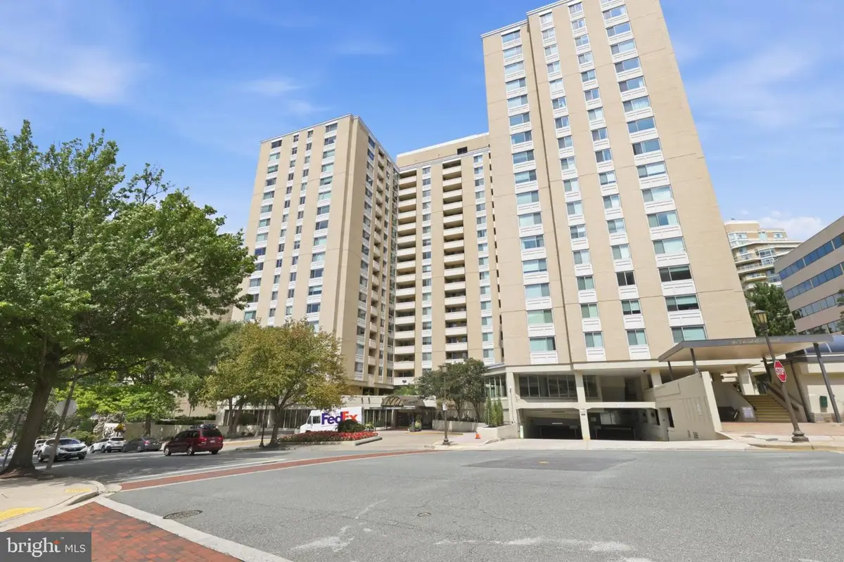 4601 N Park Ave #1120-v, Chevy Chase, MD 20815 - #1