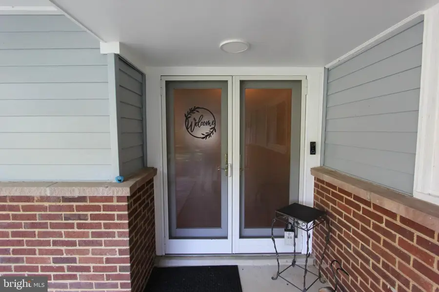 19708 Meredith Dr, Rockville, MD 20855 - #2