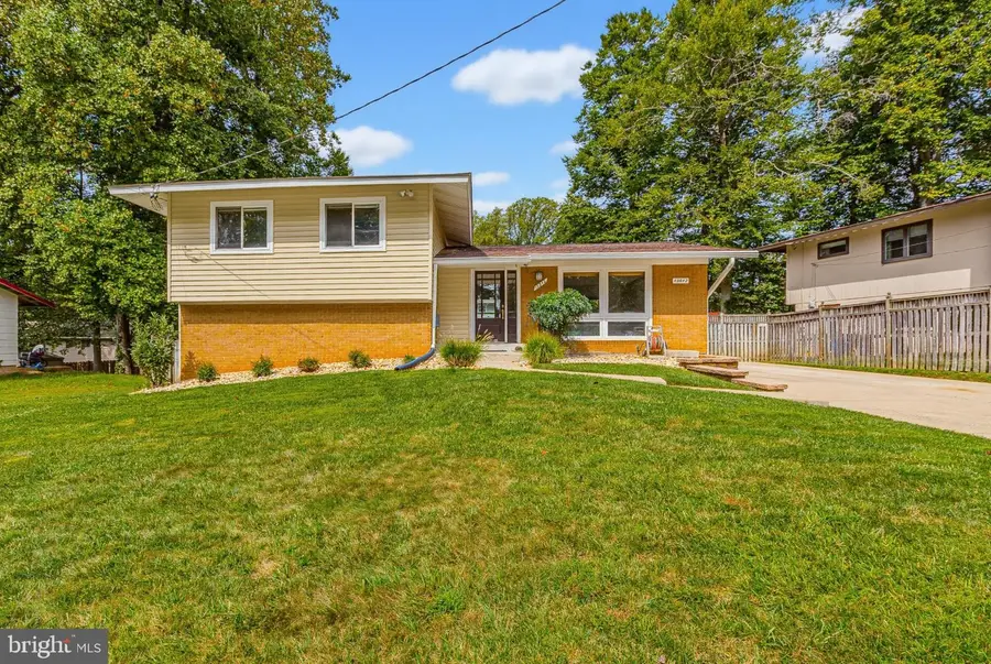 13812 Vista Dr, Rockville, MD 20853 - #3