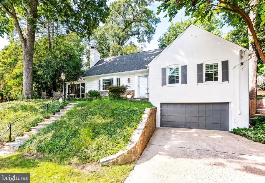 5112 Westpath Ct, Bethesda, MD 20816 - #3