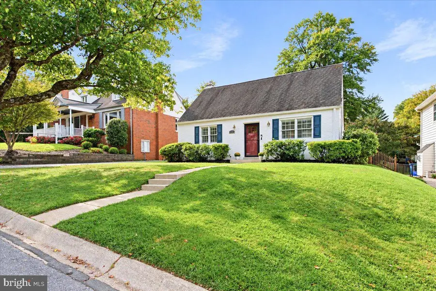 4214 Matthews Ln, Kensington, MD 20895 - #3
