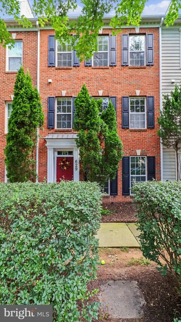 629 Chestnut Hill Mews, Gaithersburg, MD 20878 - #3