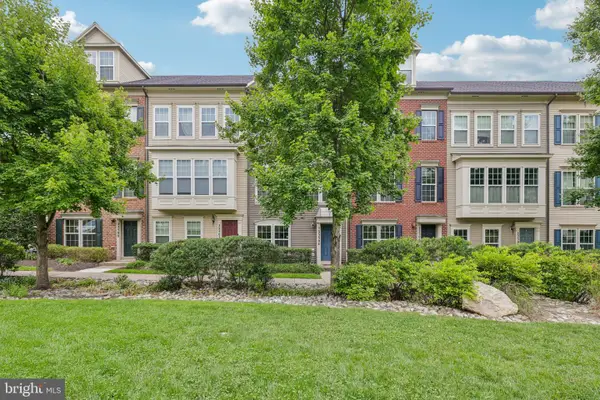 22504 Phillips St #503, CLARKSBURG, MD 20871