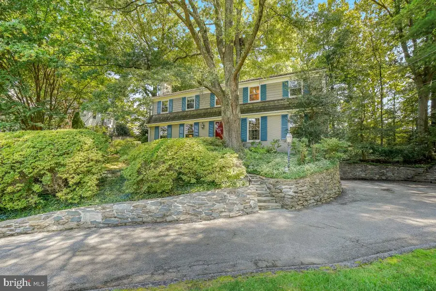 8006 Greentree Rd, Bethesda, MD 20817 - #2