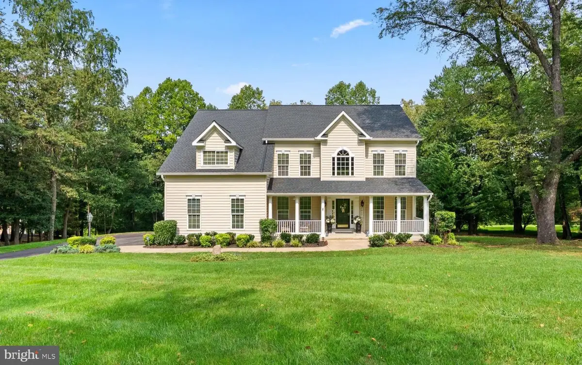 8017 Exodus Dr, Gaithersburg, MD 20882 - #1