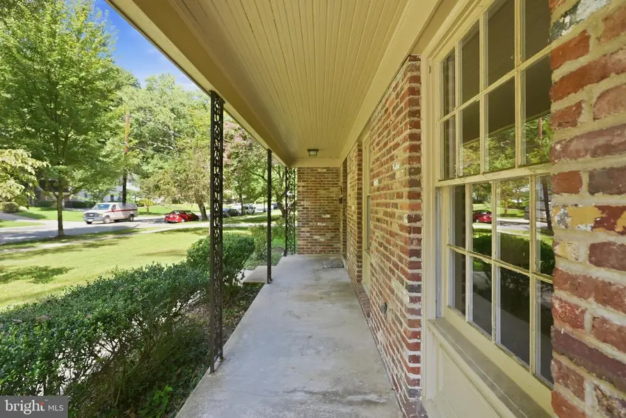 617 Aster Blvd, Rockville, MD 20850 - #2