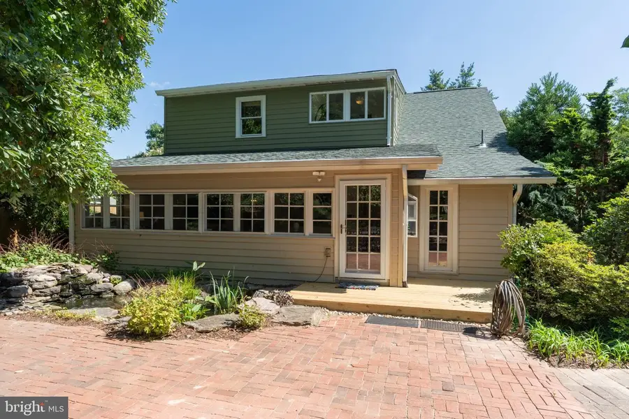 9220 Columbia Blvd, Silver Spring, MD 20910 - #3