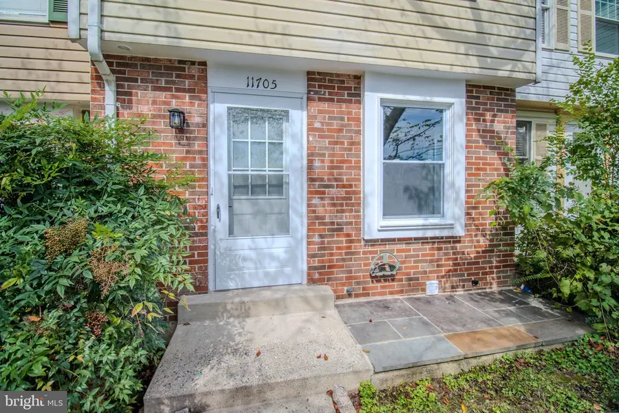 11705 Zebrawood Ct, Germantown, MD 20876 - #2