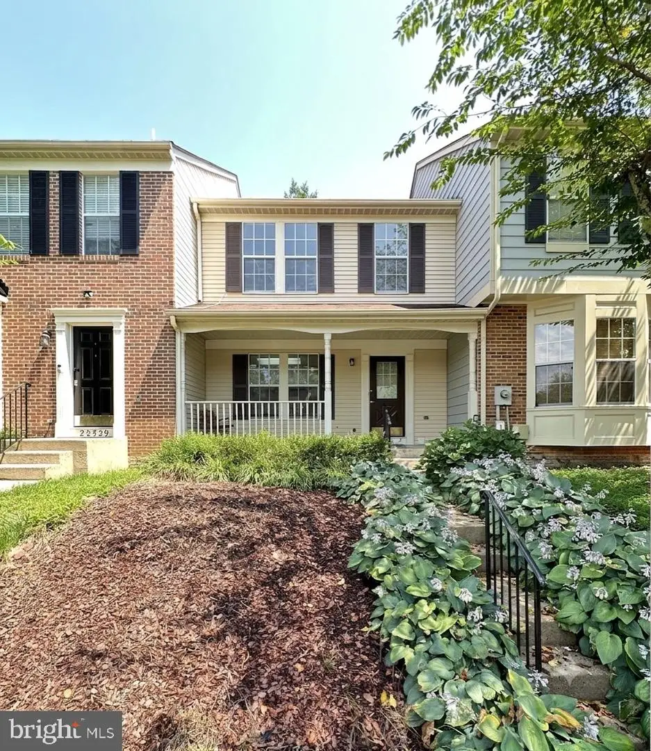 20527 Lowfield Dr, Germantown, MD 20874 - #1