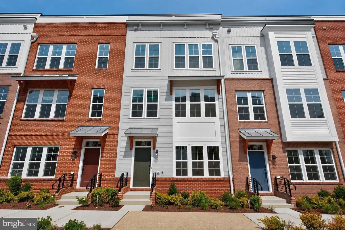 2521 Farmstead Dr #212 Clarke, Rockville, MD 20850 - #1