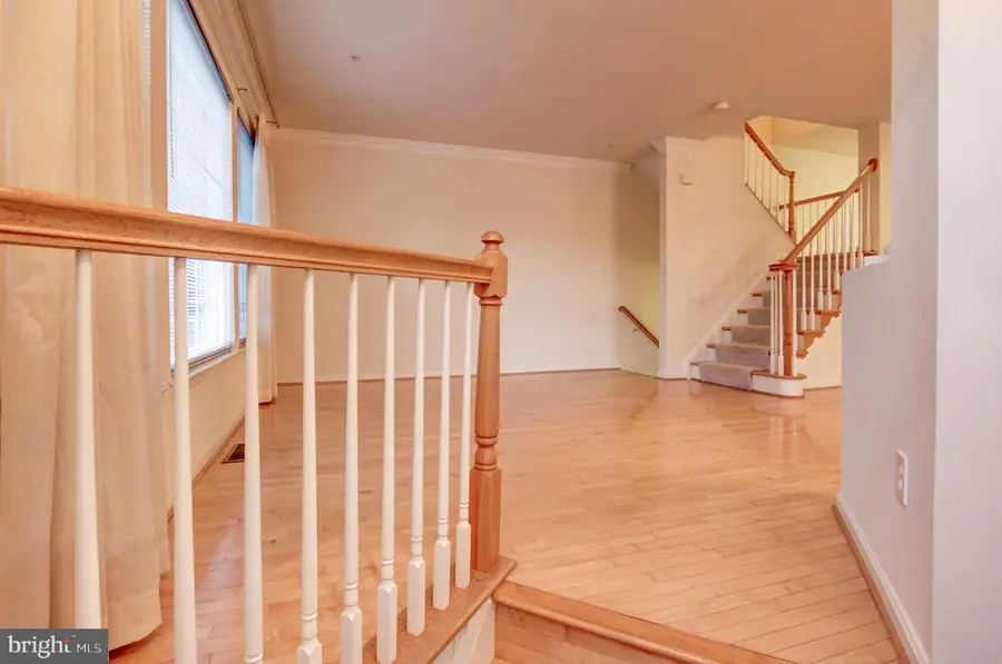 5503 Edson Ln, Rockville, MD 20852 - #2