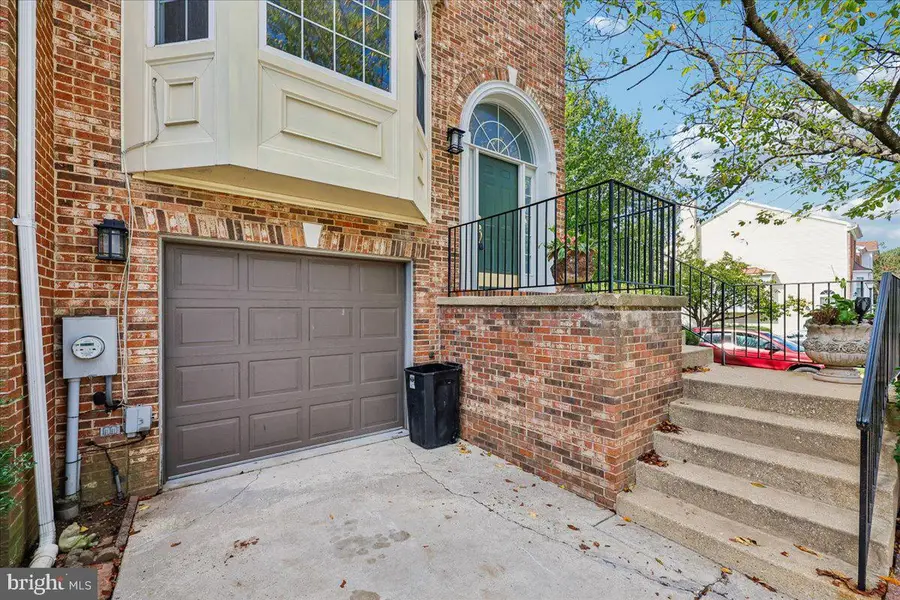 8106 Castlebury Ter, Gaithersburg, MD 20879 - #3