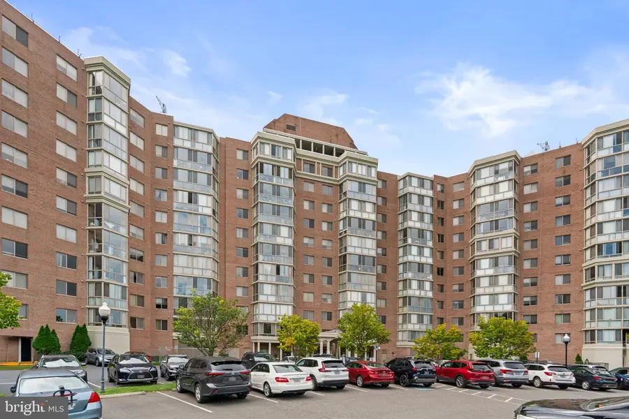 3200 N Leisure World Blvd #907, Silver Spring, MD 20906 - #2