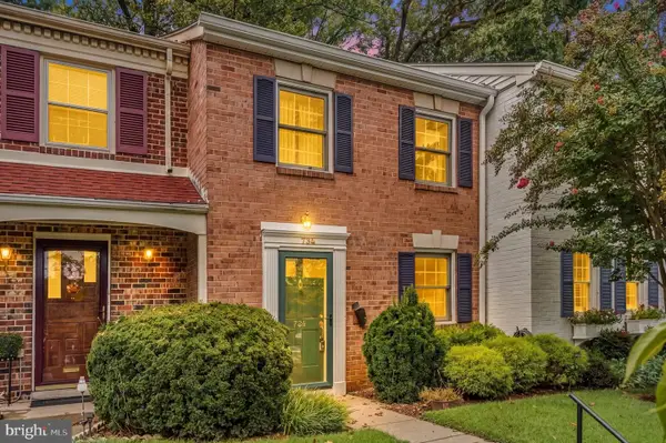 734 Azalea Dr #11-734, ROCKVILLE, MD 20850
