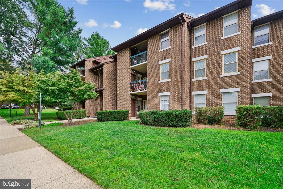 7903 Badenloch Way #203, Gaithersburg, MD 20879 - #1