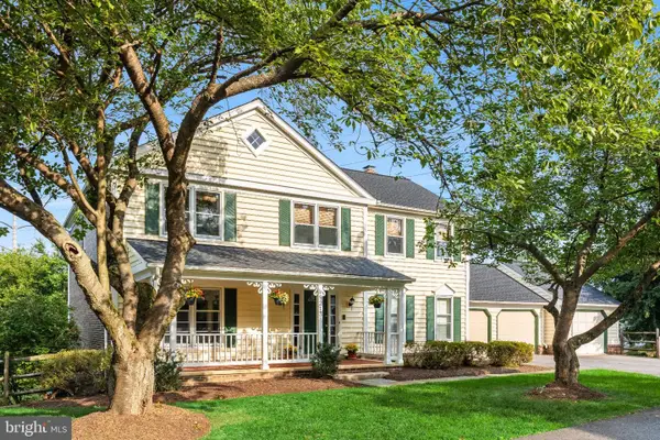 9213 Bentridge Ave, POTOMAC, MD 20854