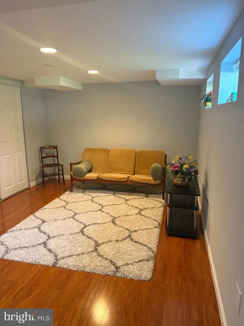 5815 Folkstone Rd, Bethesda, MD 20817 - #3